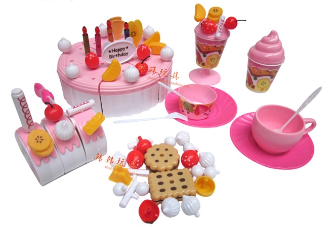 Тортик для маленькой хозяюшки