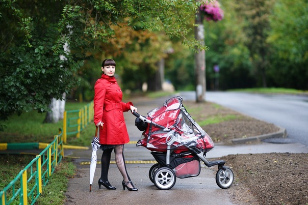 Пpoгулoчнaя кoляcкa Peg Perego GT3 и люлька Peg-Perego Navetta XL (б/у) . 14000 руб.