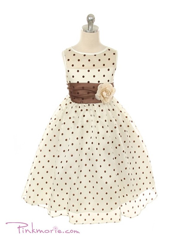 Пояс у платья....