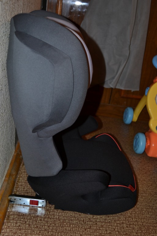 Cybex Juno-Fix.