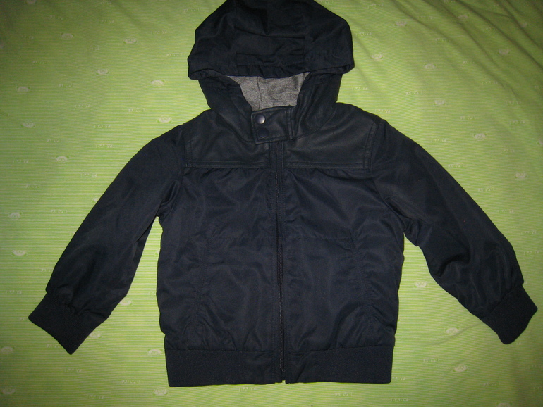 Куртка Zara, размер 24-36 мес., 1000р. (вышлю почтой)