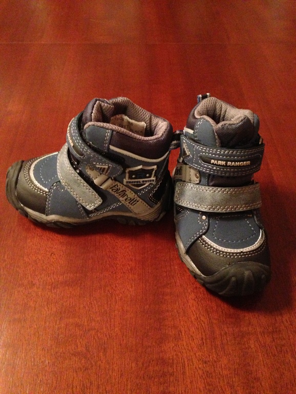 Продаю Ботиночки 21 размер