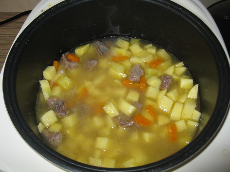 мой вариант жаркого в мультиварке