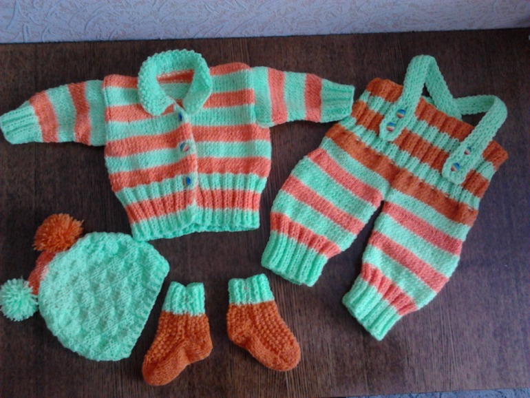 Моё вязание во время беременности для малыша.