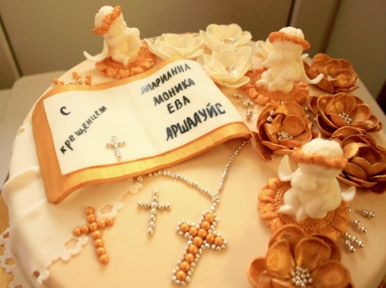 Тортик крестильно-пафосный)))