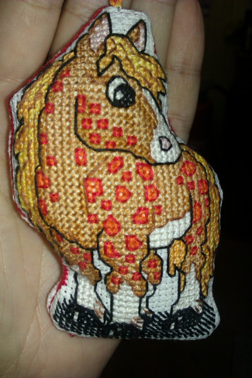 Маленький пони по имени Сильвер))