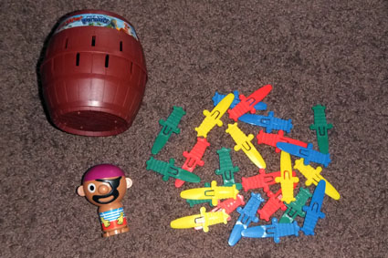 Игры на ловкость пальчиков.