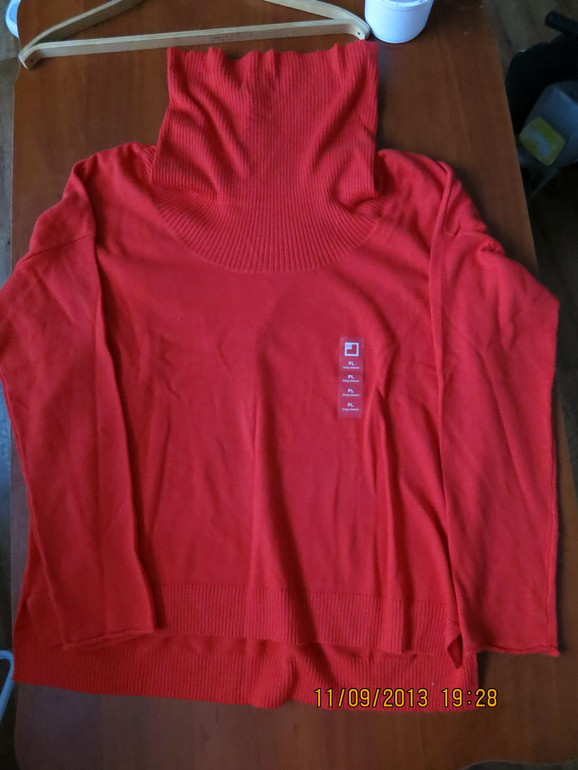 Пристрой одежды (кофт) на фигуристых девушек! 48-50 размер.