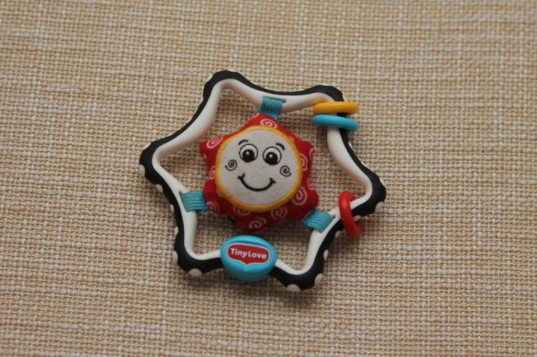 Наши игрухи с 3 до 6 месяцев