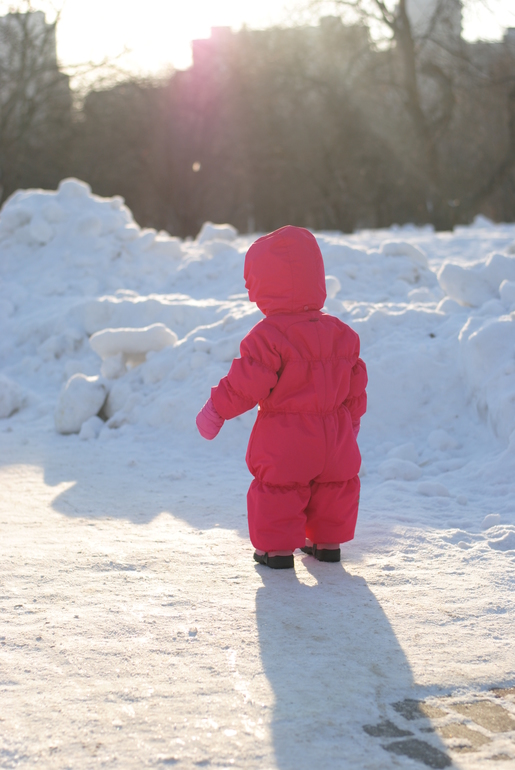 Комбинезон зимний Reima на девочку, рост 74 (можно носить до 82)
