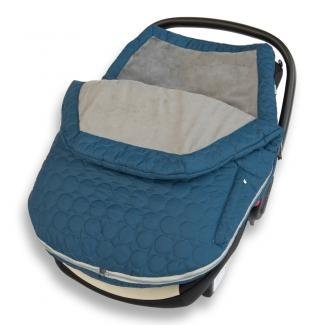 Какой цвет конверте больше подходит?