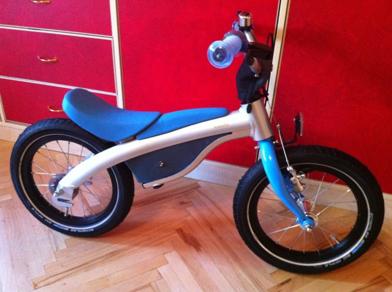 Беговел bmw kidsbike 14