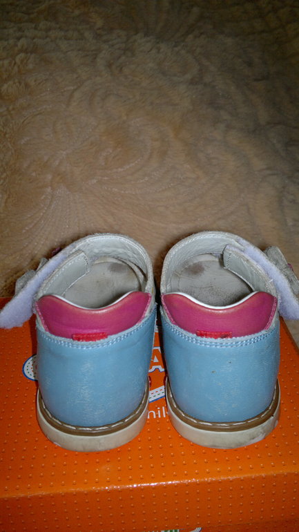 Обувь для девочки р. 22, 23, 24