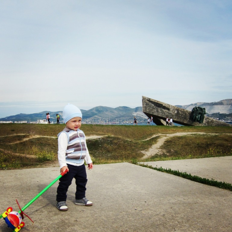 Немножко Новороссийска, много Левы))