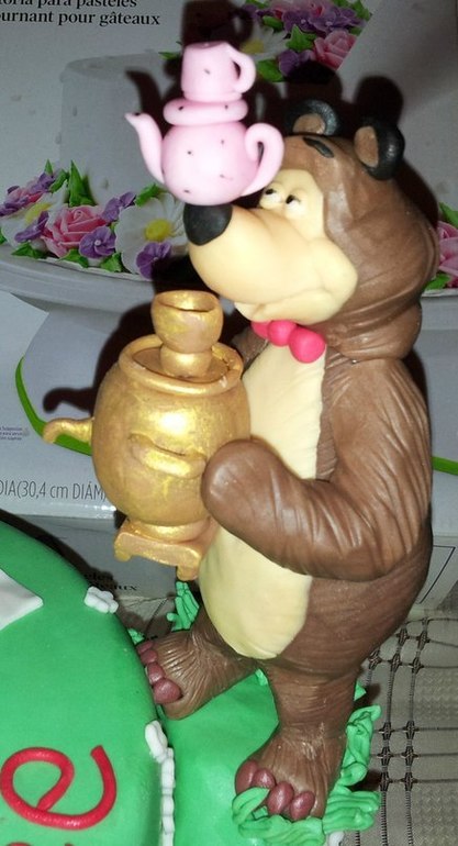 Тортик с Машей и медведем