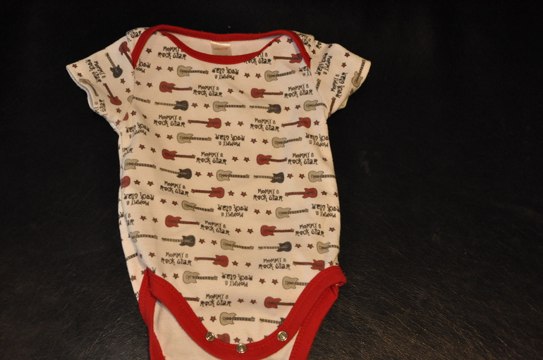 Вещи 0-3 мес на мальчика новая и б/у. Gap, Chopette, Sofija,Mothercare