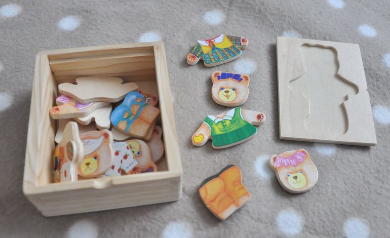 Наши вкладыши в 1 г. 9 мес. И пара вопросов про вкладыши...