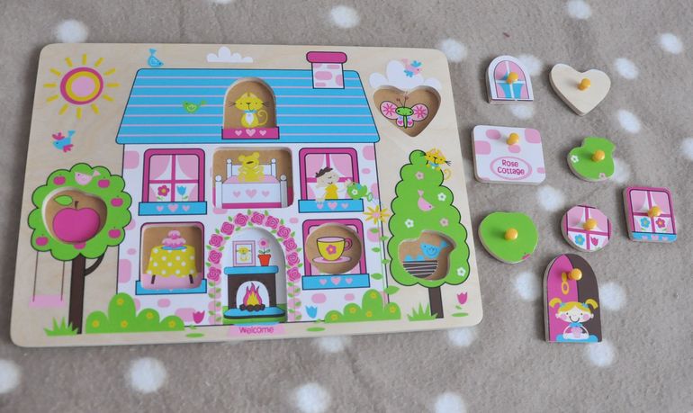 Наши вкладыши в 1 г. 9 мес. И пара вопросов про вкладыши...