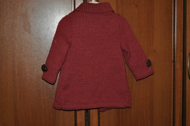 Пальто новое вязаное