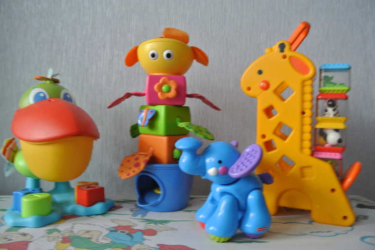 хотим продать наши игрушки