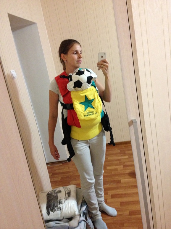 Пришел наш рюкзачок))