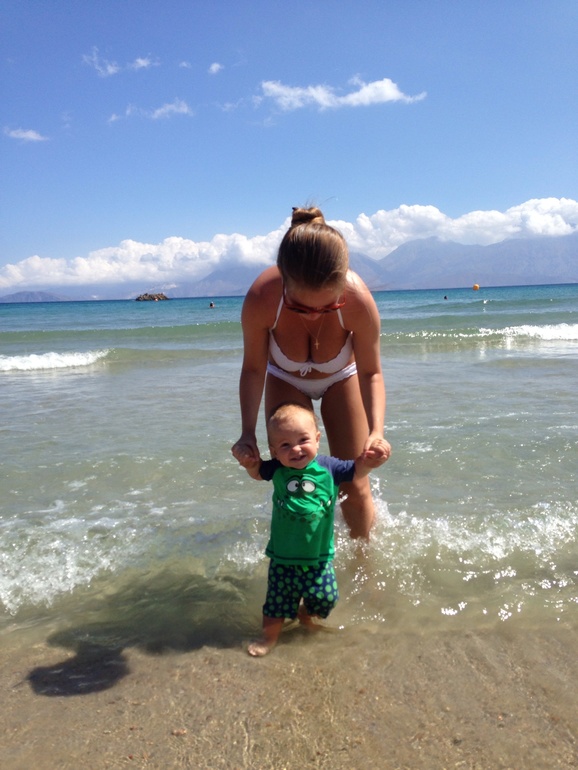 Крит. Знакомство с морем:)