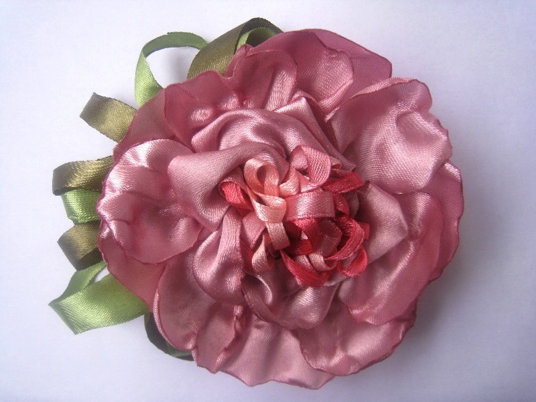 Броши из ткани ручной работы.Москва. (15.09.)