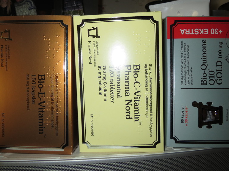 Медикаменты. Развлекаюсь вот, в ожидание месячных :-)