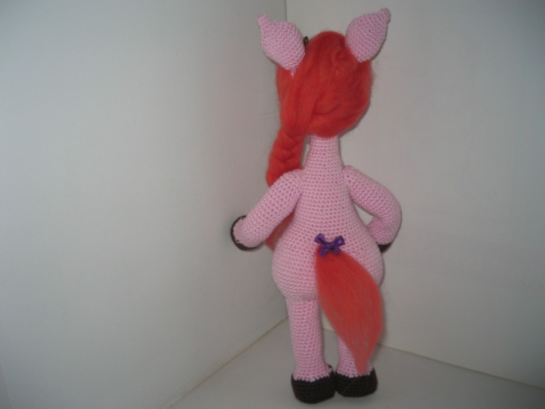 Еще одна лошадка в мой табунчик