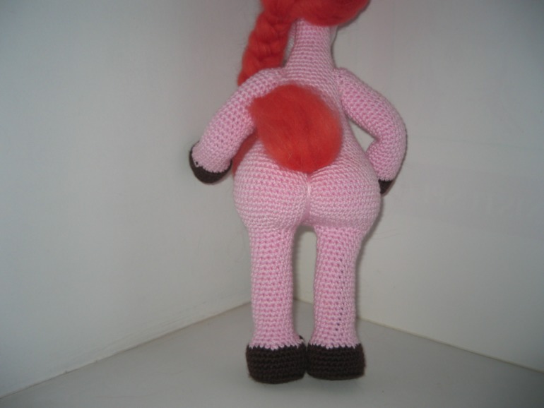 Еще одна лошадка в мой табунчик