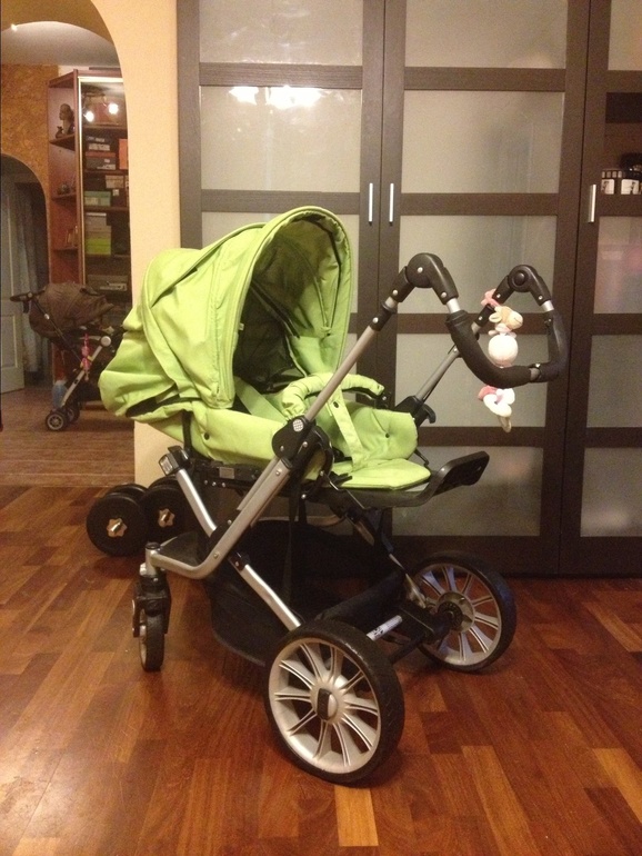 Продам коляску Teutonia Mistral S и аксессуары