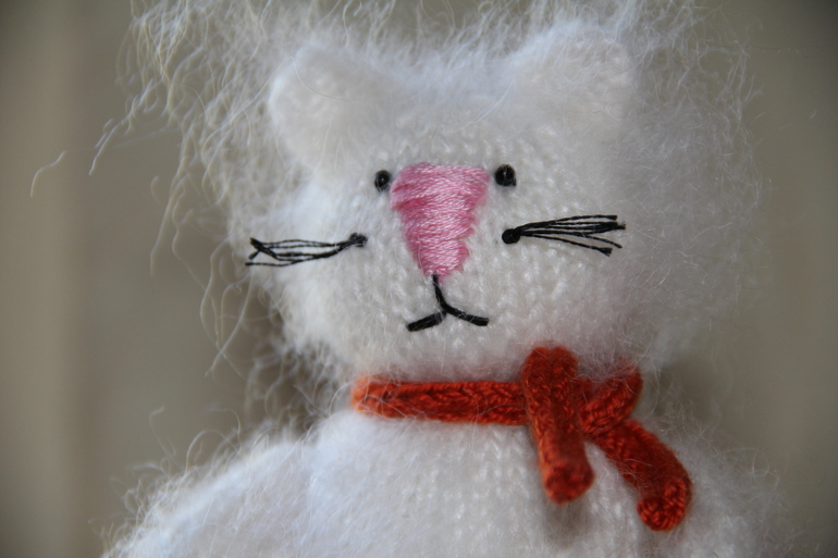 мой первый ПУШИСТИК!!!!