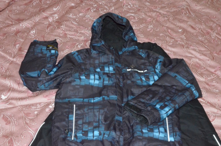 Куртка и брюки Р*ейма для мальчика 134-140