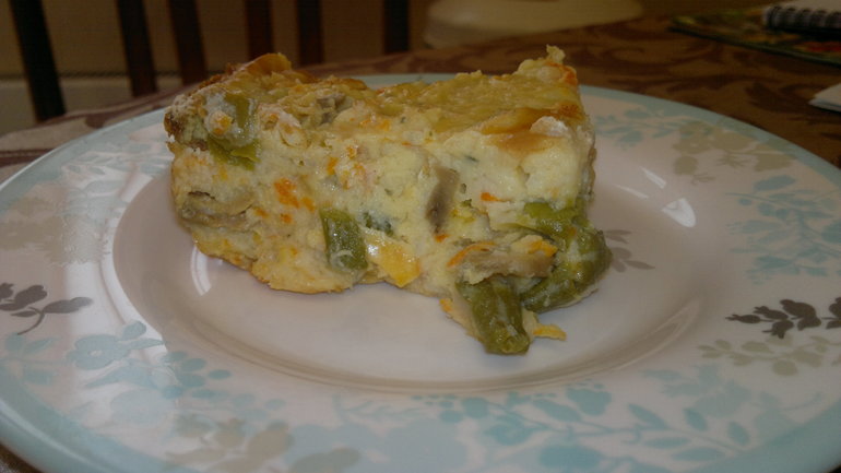 Картофельная запеканка с грибами и зеленой фасолью)