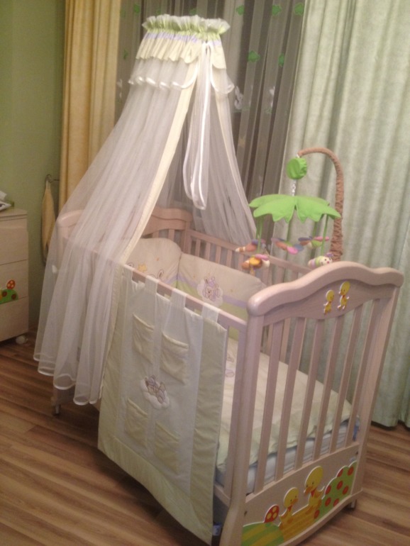 MIBB Papere Sbiancato детская кроватка-качалка + ПОДАРКИ!!! В идеальном состоянии! 20000р.