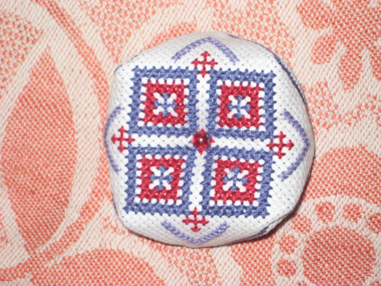 Моя первая малютка бискорнюшечка)))