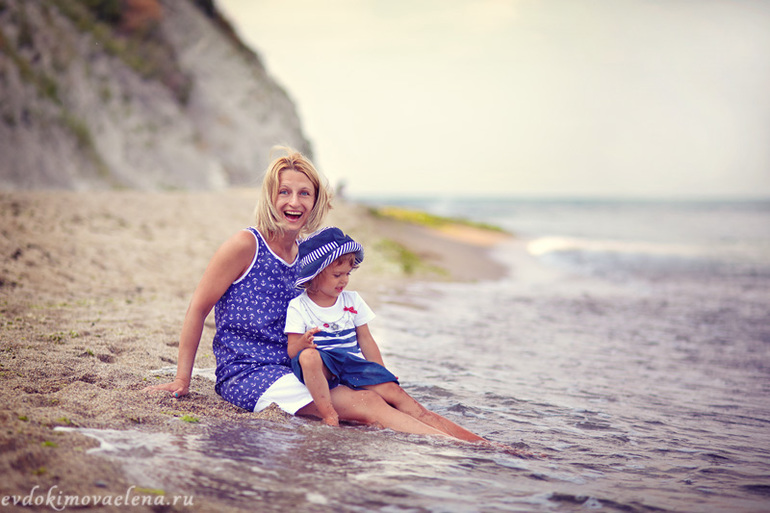 У белых скал