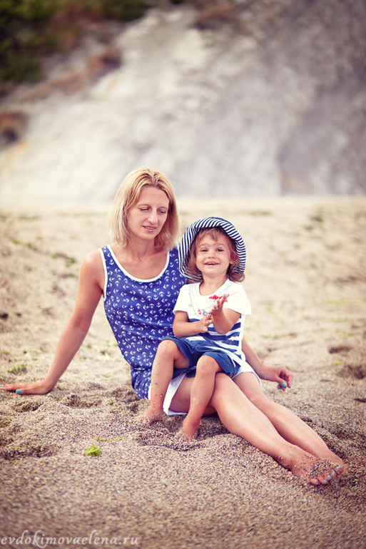 У белых скал