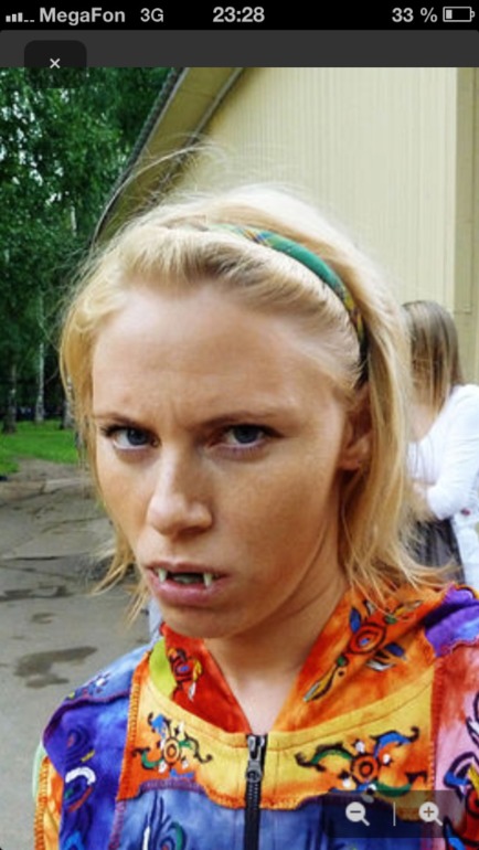 Поселитесь секретами прикорневого объема волос!)