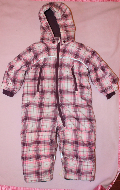 Демисезонный комбинезон 700 руб.