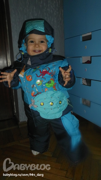 Продам комплекты на мальчика 98 и 110 рост