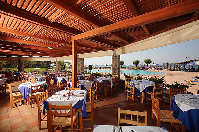 Определились!)) Club Salut-Sirens Beach 4*, Малия, о. Крит!