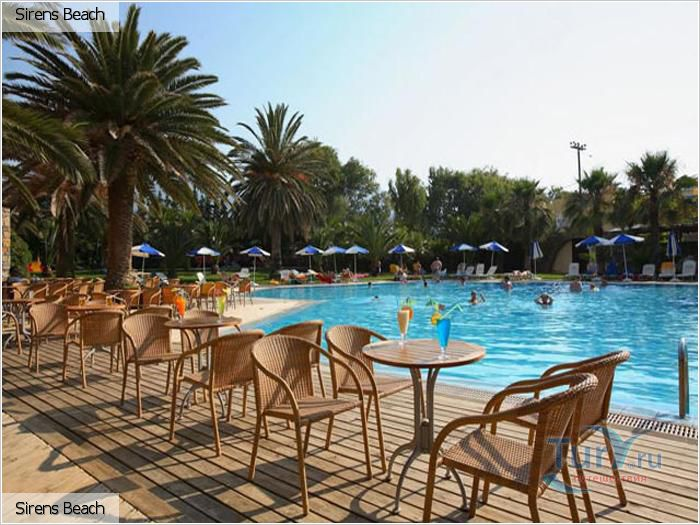 Определились!)) Club Salut-Sirens Beach 4*, Малия, о. Крит!