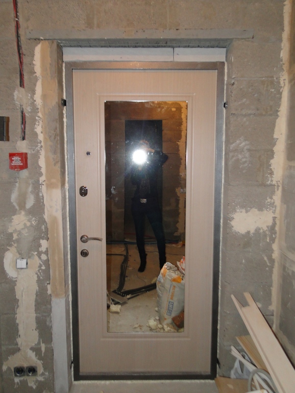 Дверь.  моя тоска((