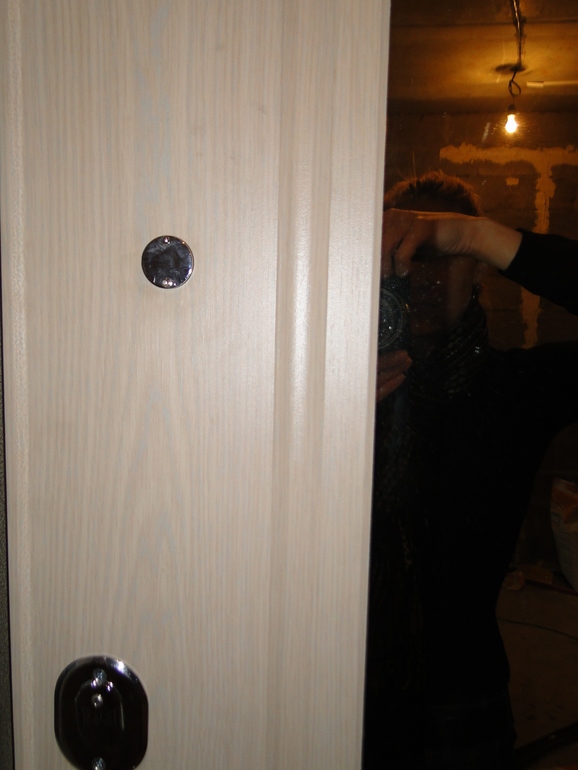 Дверь.  моя тоска((