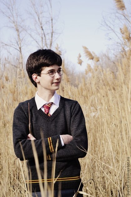 Колледжные свитерки и жилеты.