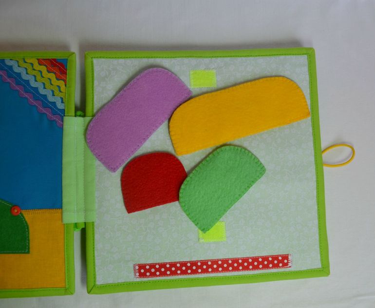 Именная развивающая книжечка)