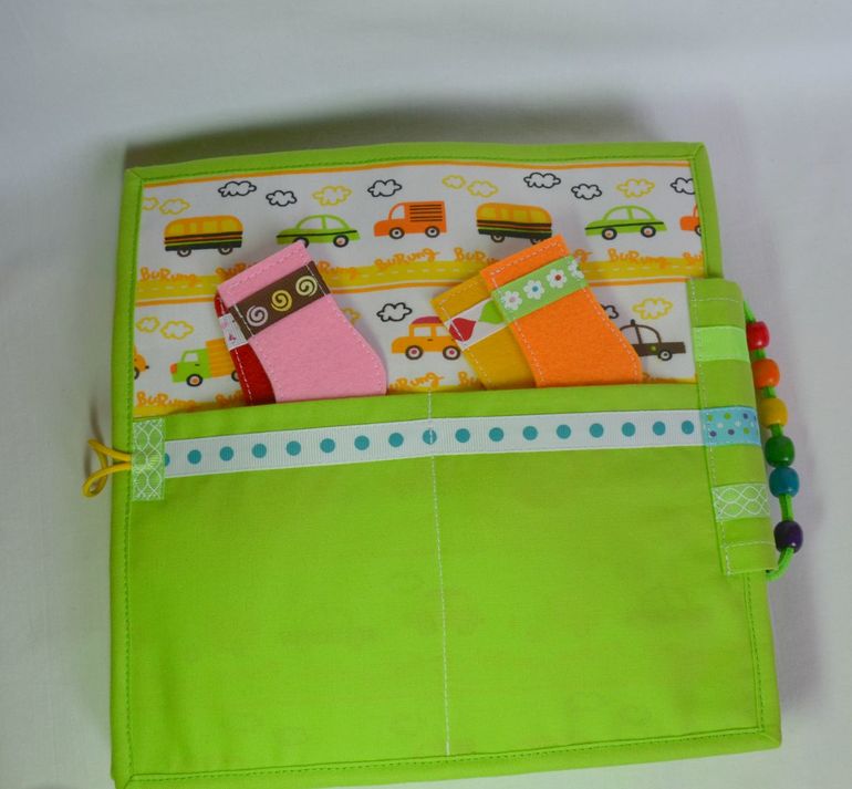 Именная развивающая книжечка)