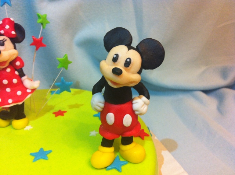 Мини маус и компания))