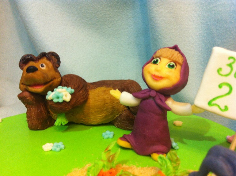 Маша и медведь ... опять))